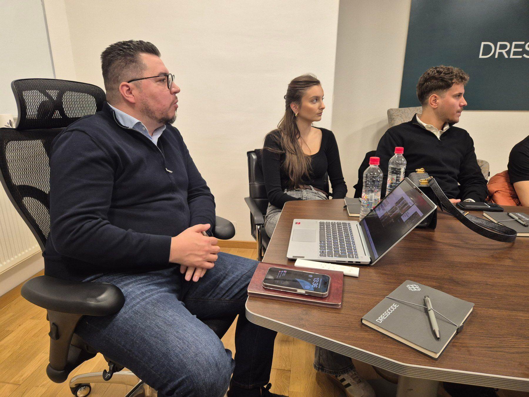 Management Students' Visit to Dresscode: A Valuable Insight into the Fashion Industry