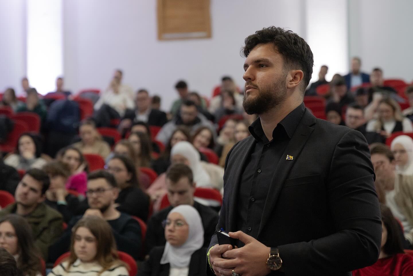 Future Leaders Summit 2024: Inspiring the Next Generation of Leaders
