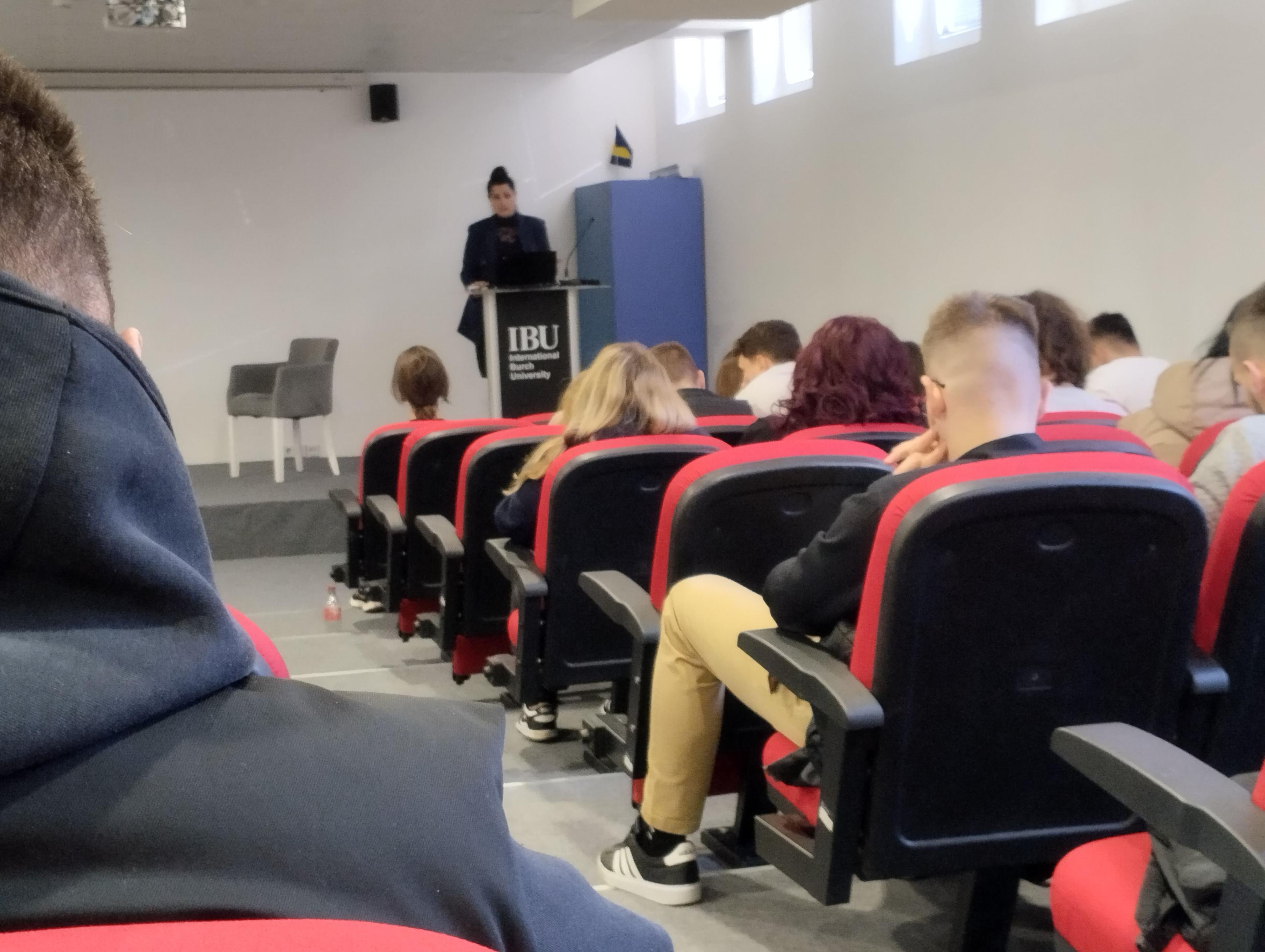Innovative Workshop on Gender, Globalization, and Leadership Held at IBU